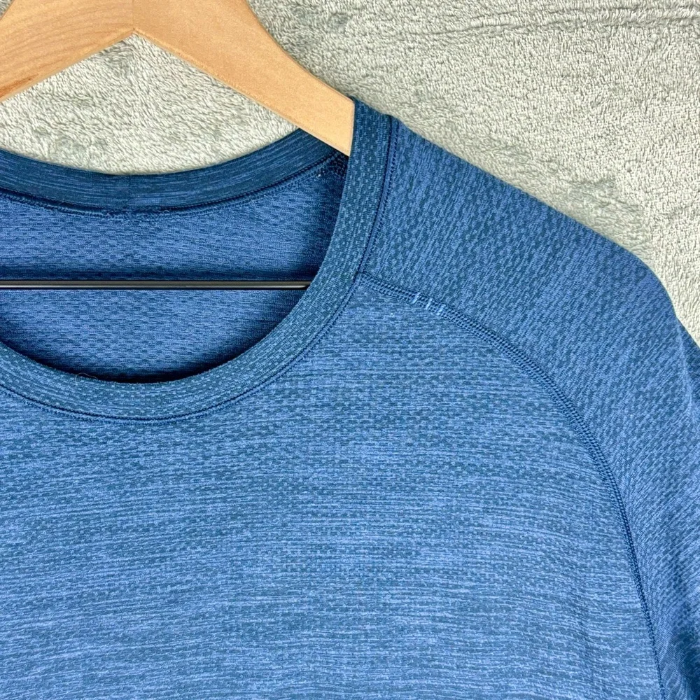 Lululemon Shirt Mens‎ XL Metal Vent Tech Long Sleeve Mineral Blue True Navy